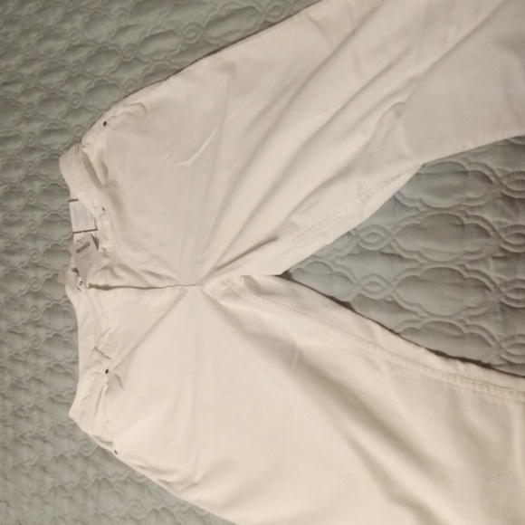 Chicos Ultimate Fit Slim Leg Off White Corduroy Pants Size 2 - Picture 3 of 8